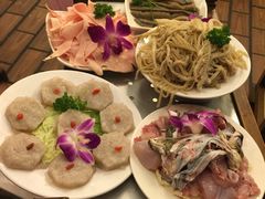 -山城年华老火锅(玉林店)