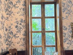 -秘密旅行Bonjour(黑金冠 江南西店)