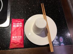 餐具摆设-渝利重庆火锅