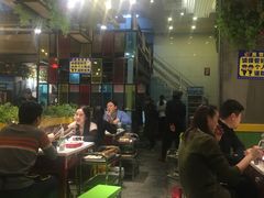 -钢管厂五区小郡肝串串香(奥克斯广场锦城万达店)