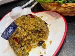 -秦炉烤肉(财富中心店)