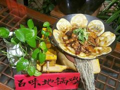 地锅小公鸡-百味地锅鸡(财校分店)