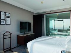 -上海龙之梦万丽酒店