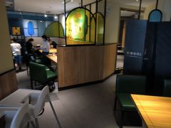 -豪客来牛排(重庆三峡广场步行街1704店)