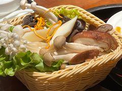 -黑鸡小馆(金源店)