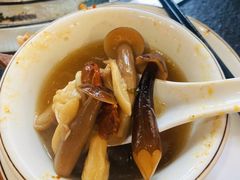 -阿山卓·野生菌火锅·纳西火塘烤肉