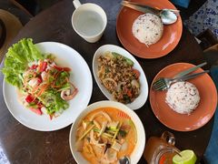 -Kat's Kitchen