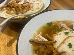 -王春春鸡汤饭(成都城西优品道店)