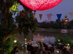 -Paak Dang Riverside 红嘴河畔餐厅