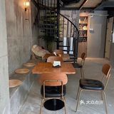 柳州新店｜潮酷工业风FM调频咖啡&精酿