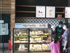 -星巴克臻选(武汉经开永旺梦乐城店)