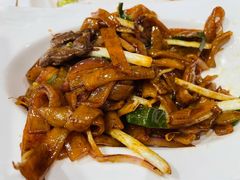 干炒牛河-稻香酒家·34年老字号·港式粤菜(汉街店)