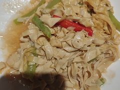 -李记饺子·熏酱东北菜(欢乐谷店)