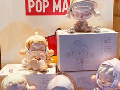 -泡泡玛特POPMART(国金街店)