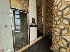 -珠海瑞吉酒店游泳池