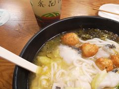 -鑫花溪牛肉米粉(凤凰街创始总店)