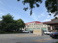 -曲江惠宾苑宾馆(大雁塔大唐不夜城店)