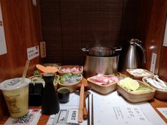 -独食火锅·半米屋台(直营总店)