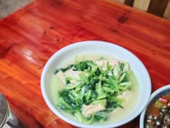 -芦茨金富饭庄·25年老字号·专做稻草鸡