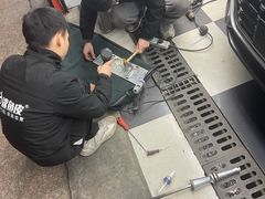 -鲨鱼皮汽车凹陷玻璃修复(静安店)