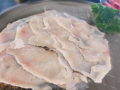 鲜嫩斑鱼片-新草堂锅物料理(泉城路店)