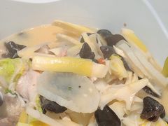 -三人行骨头王火锅(长寿店)