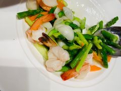-满江红四季餐厅 · 国家五钻级酒家(新纪元大酒店店)