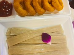 -佰人王串串香火锅(洋珠巷店)