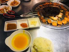 -韩聚屋韩国烤肉餐厅(新北万达店)