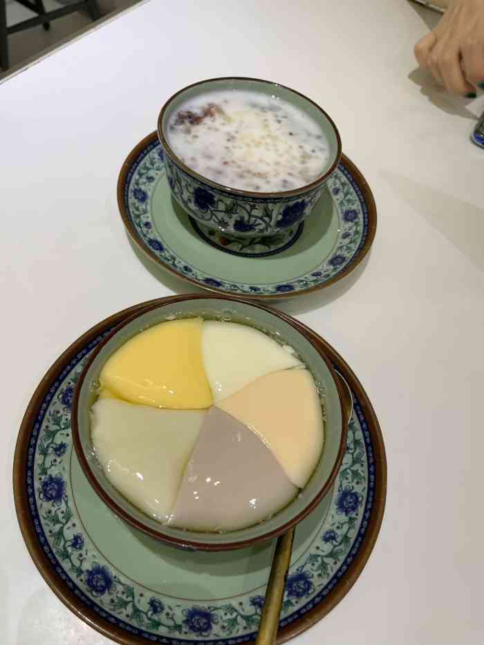 党公甜品铺(客村店)-"误打误撞来到这家店,小小的却很有特色!五.