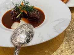 波特酒烩和牛脸颊肉配葱油饼-誉珑轩(新濠天地店)