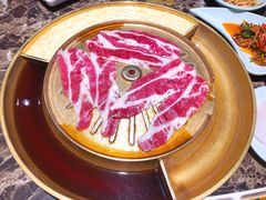 -猪啊牛呀羊啊铜盘烤肉(正大广场店)