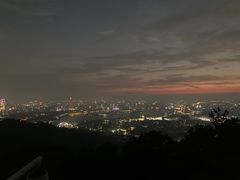 -紫金山山顶公园