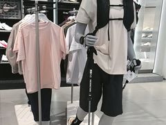 -SALOMON萨洛蒙(青岛海信店)
