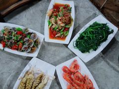 -四川小胡子海鲜(丁村万人海鲜广场店)