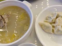 -东方饺子王(新奥购物中心店)