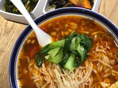 -陕味食族油泼面(工商大学店)