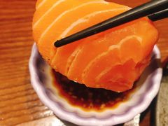三文鱼刺身-纹兵卫手打荞麦面日料(虹桥本店)