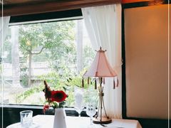 -火车头法国西餐厅