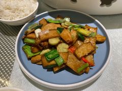 腊八蒜炒杏鲍菇-新加坡瑞珍•海河观景餐厅
