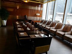 -大中华希尔顿酒店-念自助餐·嗨啤·小龙虾