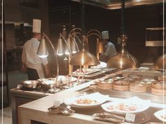 自助取餐区-万荟轩海鲜·粤式点心自助餐厅(蓝海风万怡酒店)