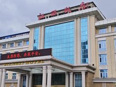 -万达广场(南昌红谷滩店)