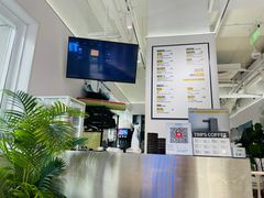 -TRIPS BURGER(大钟寺店)