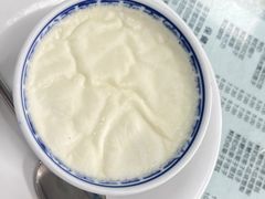 -俊丽双皮奶甜品店