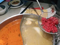 -左庭右院鲜牛肉火锅(浦江欢乐颂店)