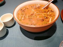 -忆江南·临江鱼馆