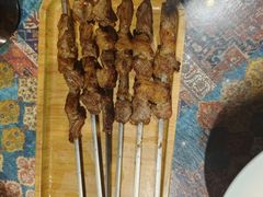 -乡村馕坑肉·烧烤·新疆菜·本地人更爱吃(阿勒泰首店)