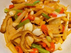 泡萝卜炒牛肚-大中华酒楼·主席武昌鱼·武汉美食地标(江汉路步行街店)