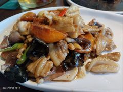 -前海沿·青岛菜(李沧万达店)